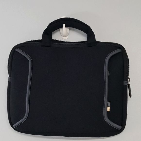 Black Tablet/Small Laptop Bag - Picture 1 of 2
